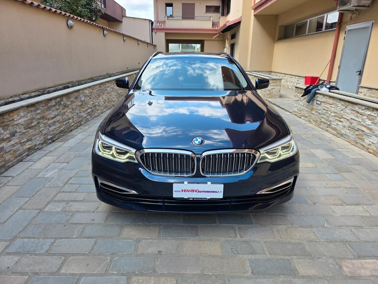 Bmw 520 520d xDrive Luxury