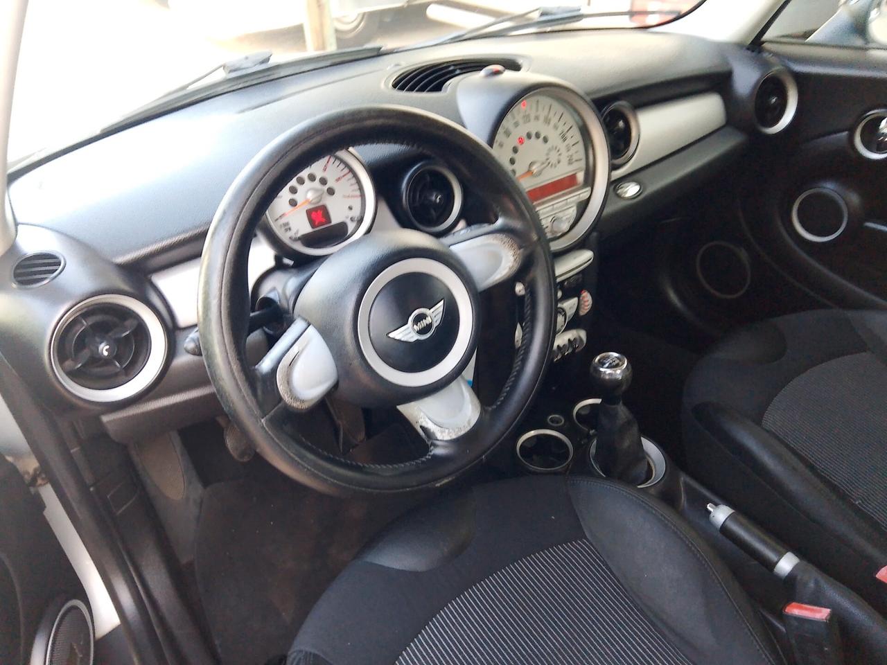 Mini 1.6 16V Cooper D Chili