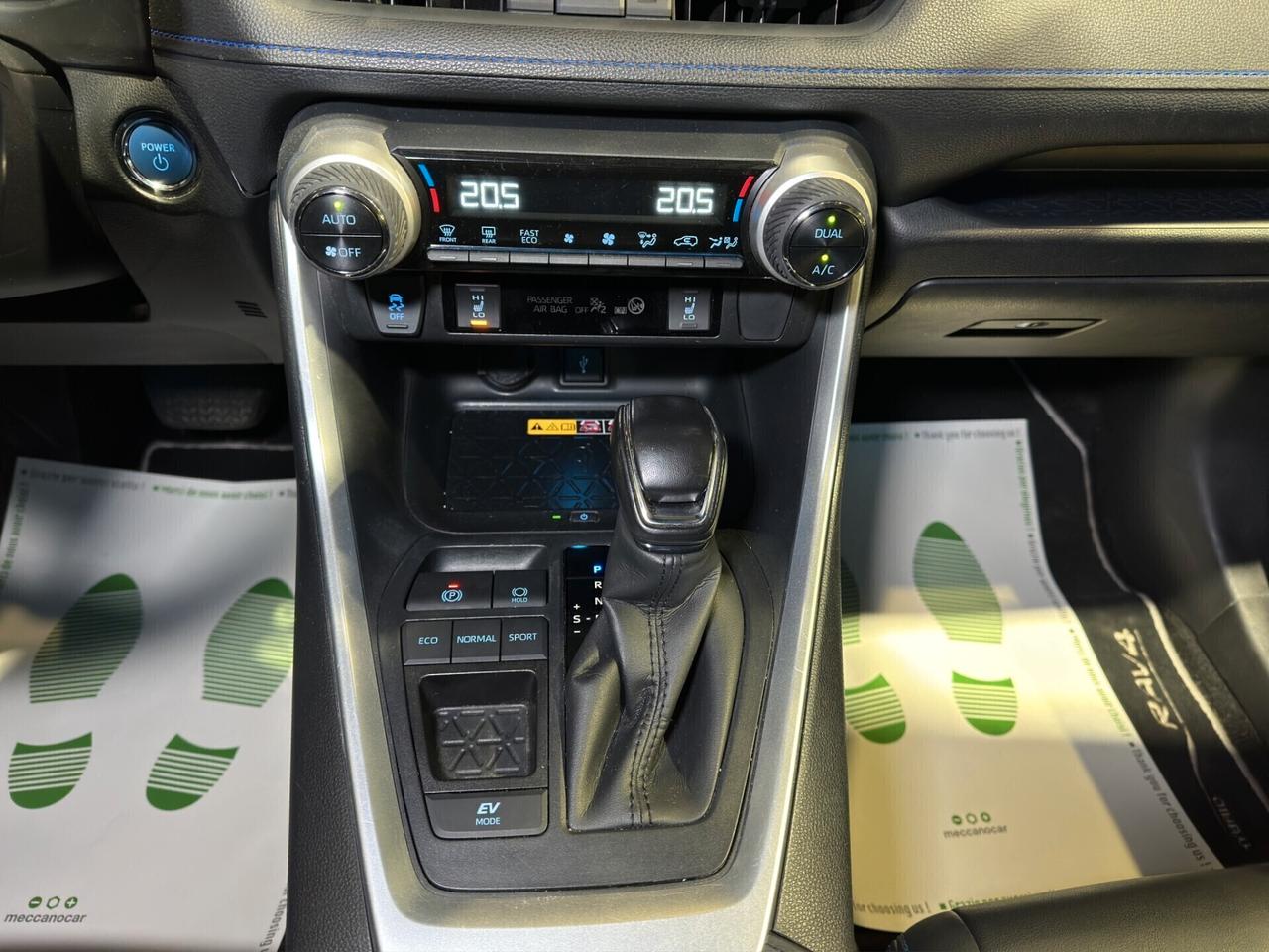 Toyota RAV 4 2.5 VVT-ie LOUNGE 2WD-i E-CVT 222CV HYBRID