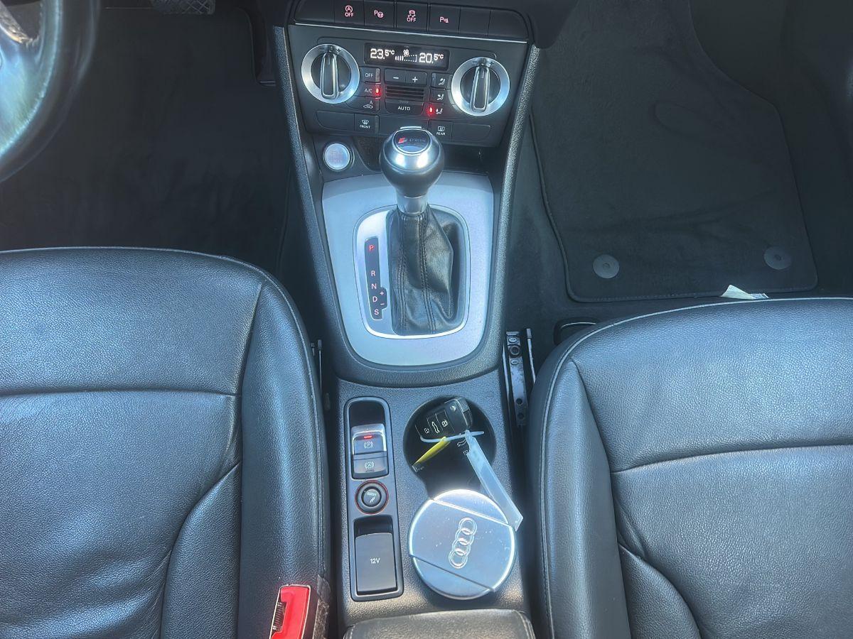 AUDI - Q3 - 2.0 TDI quattro S Line Edition