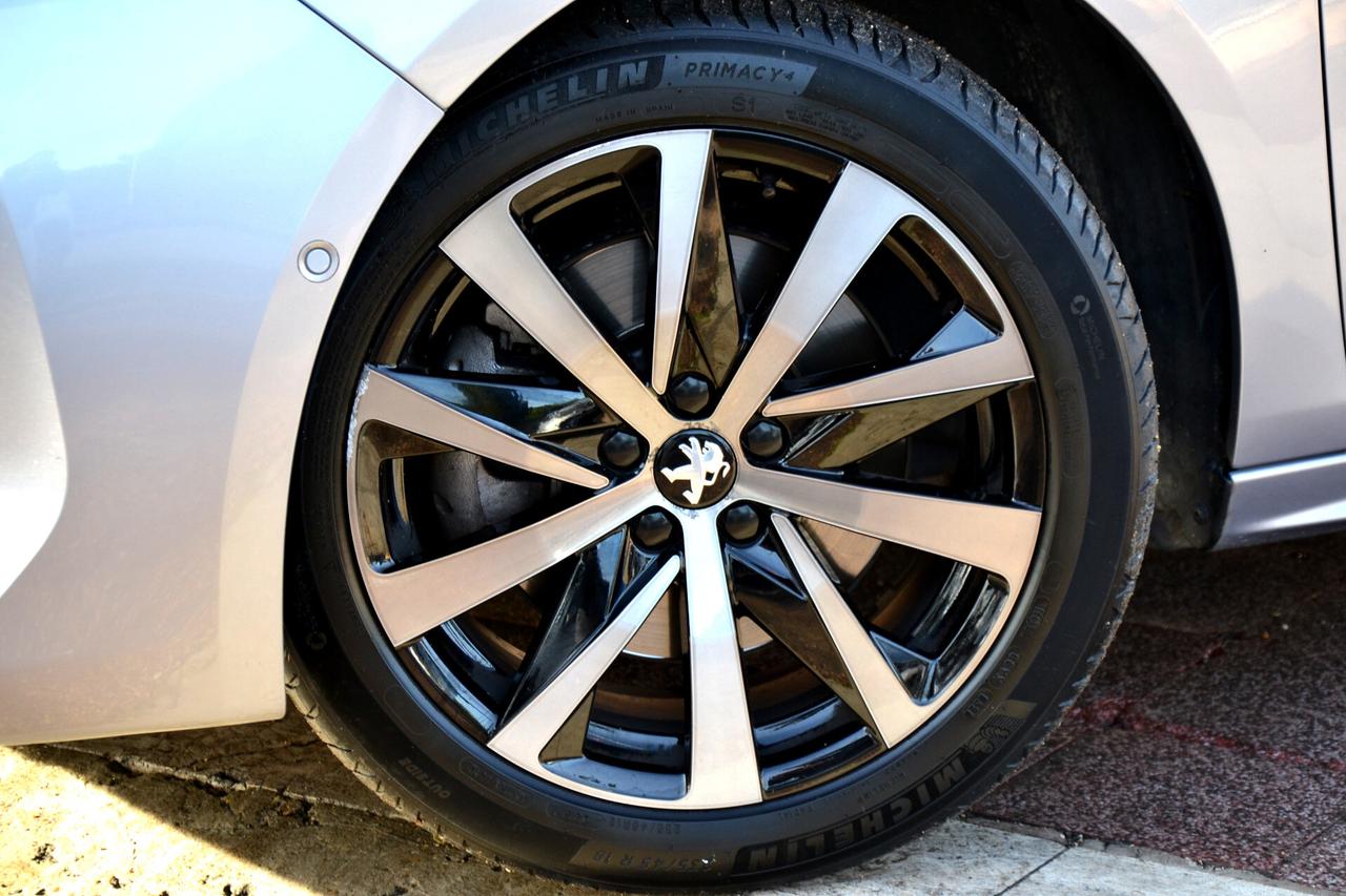 Peugeot 508 2.0 HDI 180CV SW GT AUT. +PELLE+NAVI+FULL LED+R.CAM