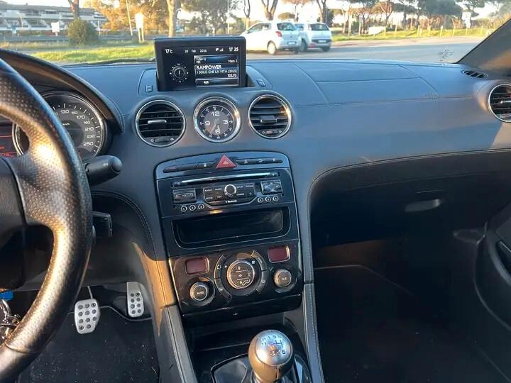 Peugeot RCZ 2.0 HDi 163CV