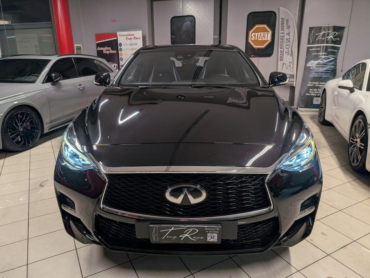 Infiniti Q30 1.5 diesel Sport Black