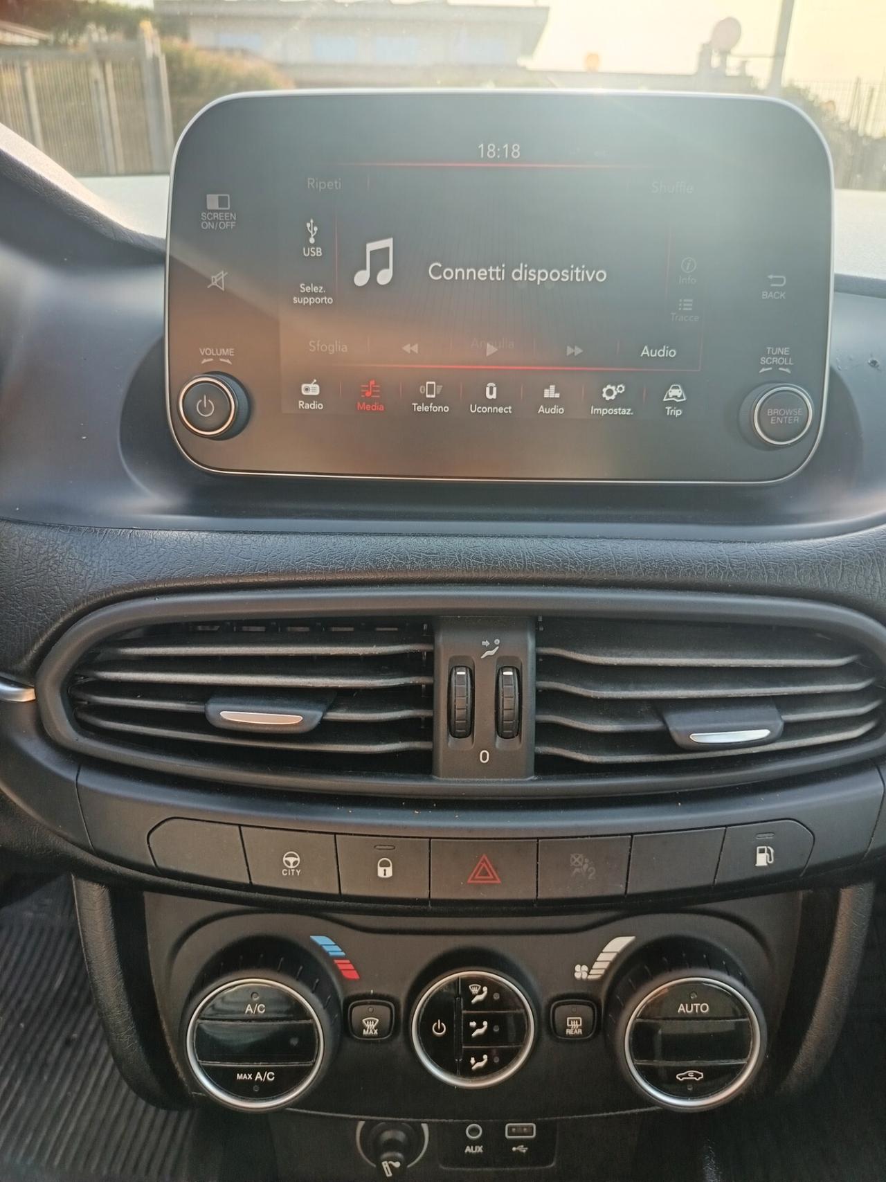 Fiat Tipo 1.4 T-Jet 120CV GPL 5 porte Lounge VETTURA CONTO VENDITA