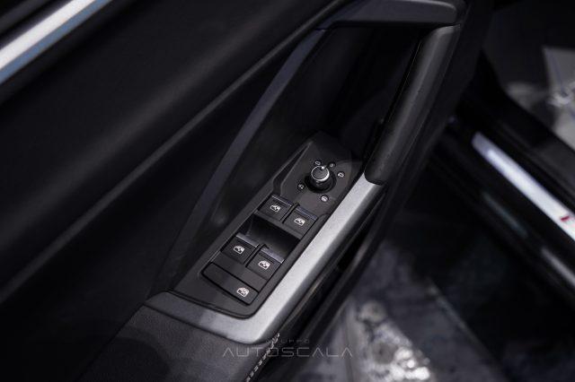AUDI Q3 SPB 35 TDI 150CV Black Line S Tronic S Line