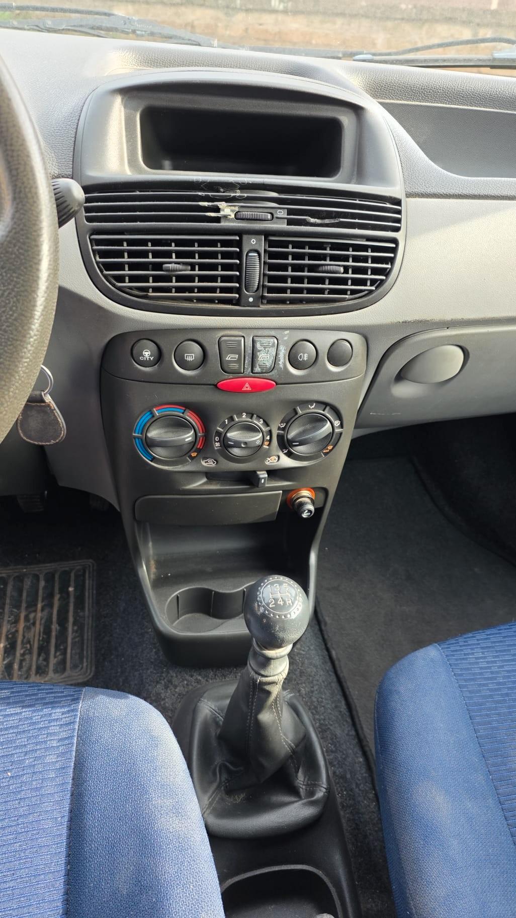 Fiat Punto 1.2i cat 3 porte Verve