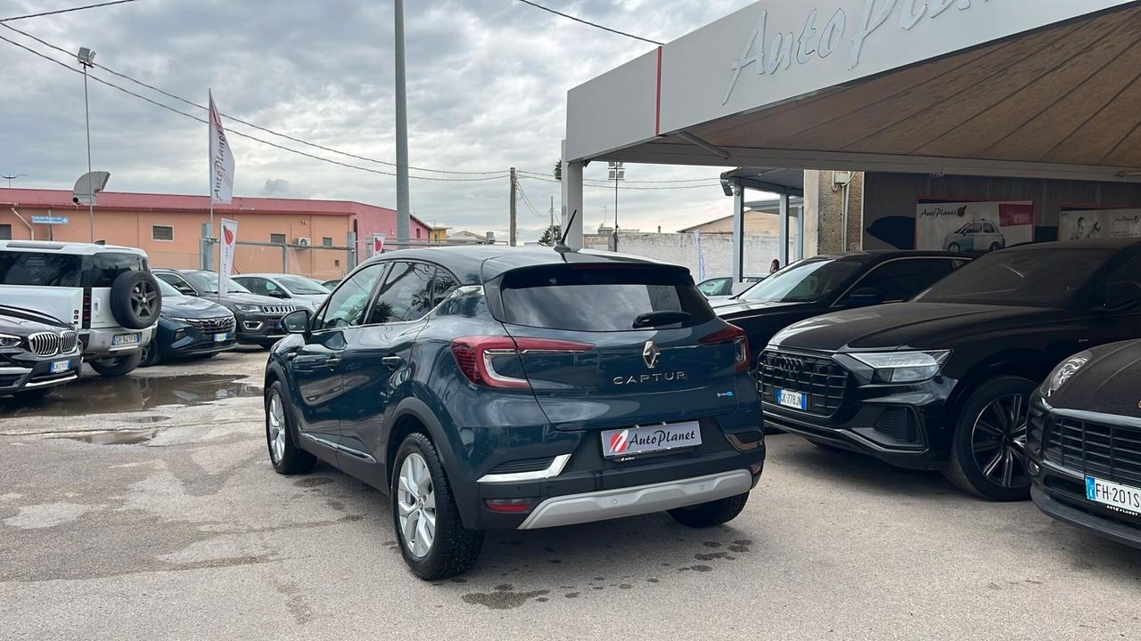 Renault Captur Full Hybrid E-Tech 145 CV Intens