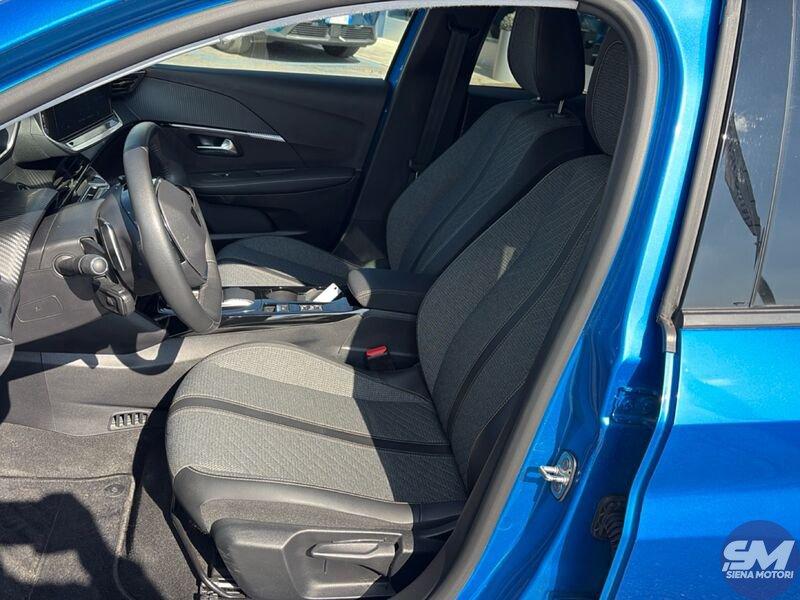 Peugeot 208 Allure Hybrid 100 e-DCS6 auto