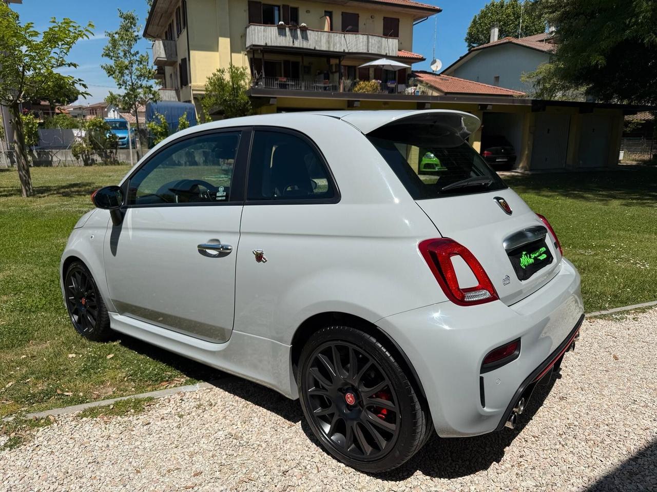 Abarth 595 - F595 1.4 Turbo T-Jet 165 CV