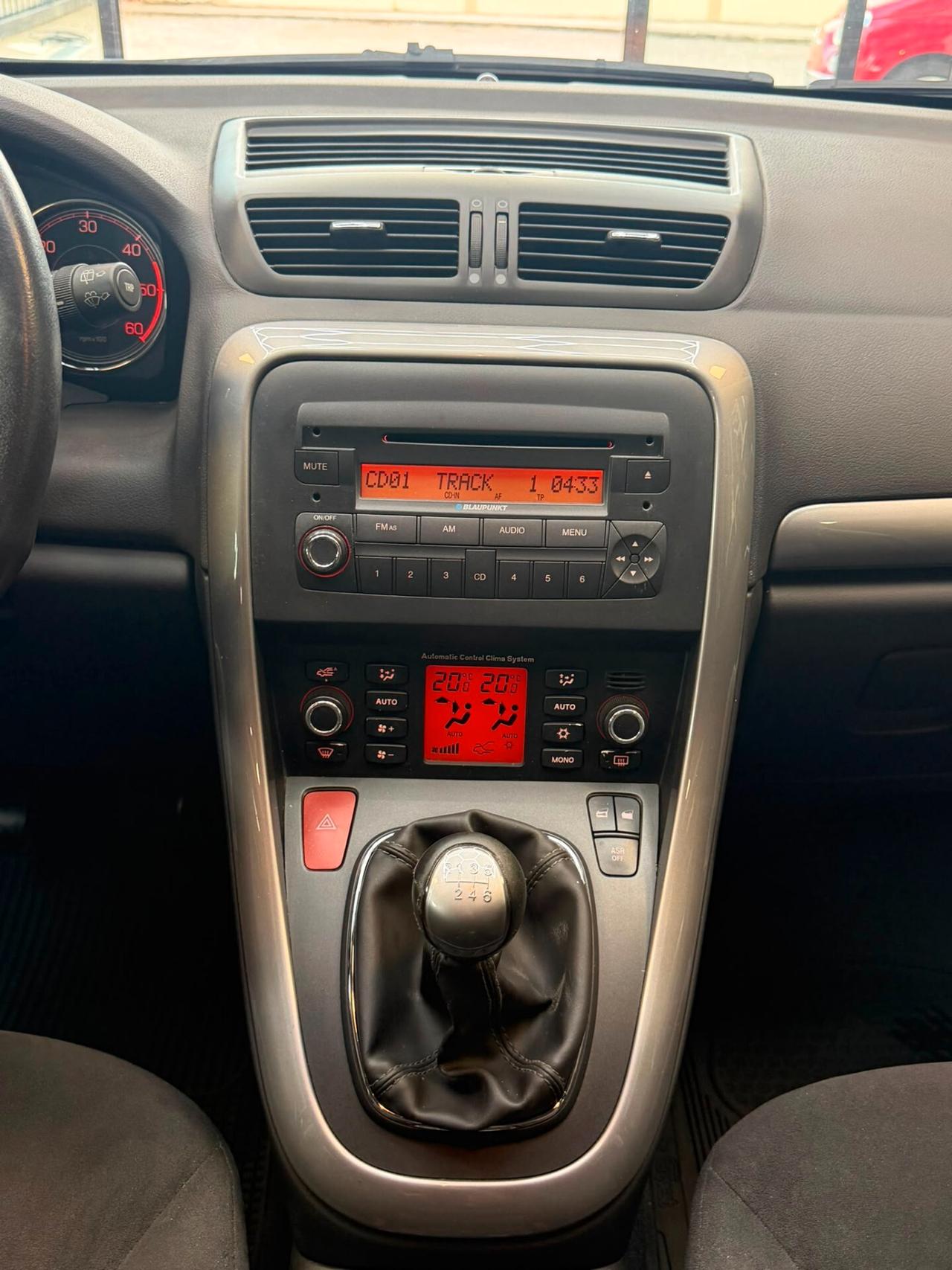 Fiat Croma 1.9 Multijet Emotion