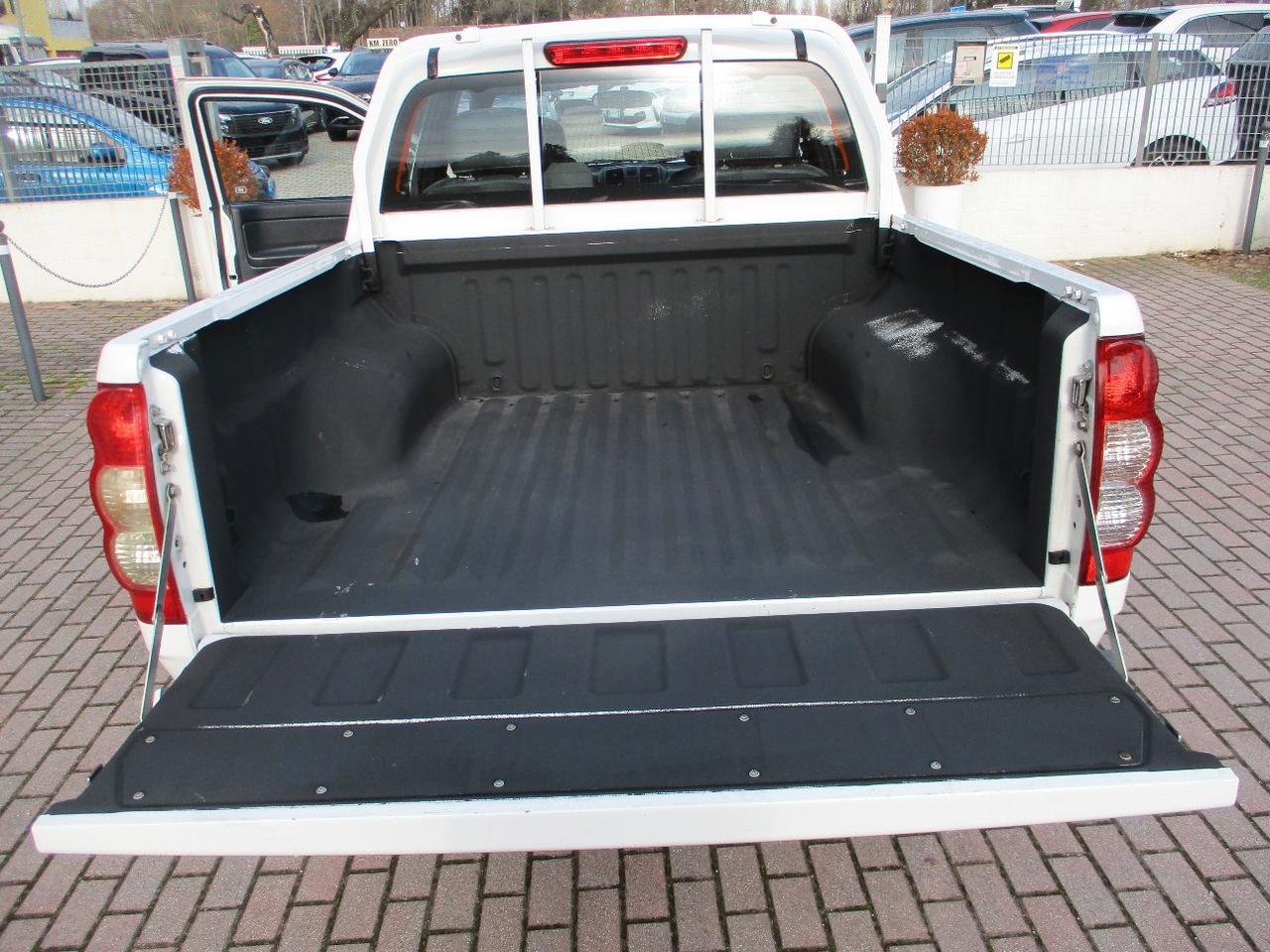 Great Wall Steed 5 2.0 TDI 4x4 Limited Edition Sensori Park