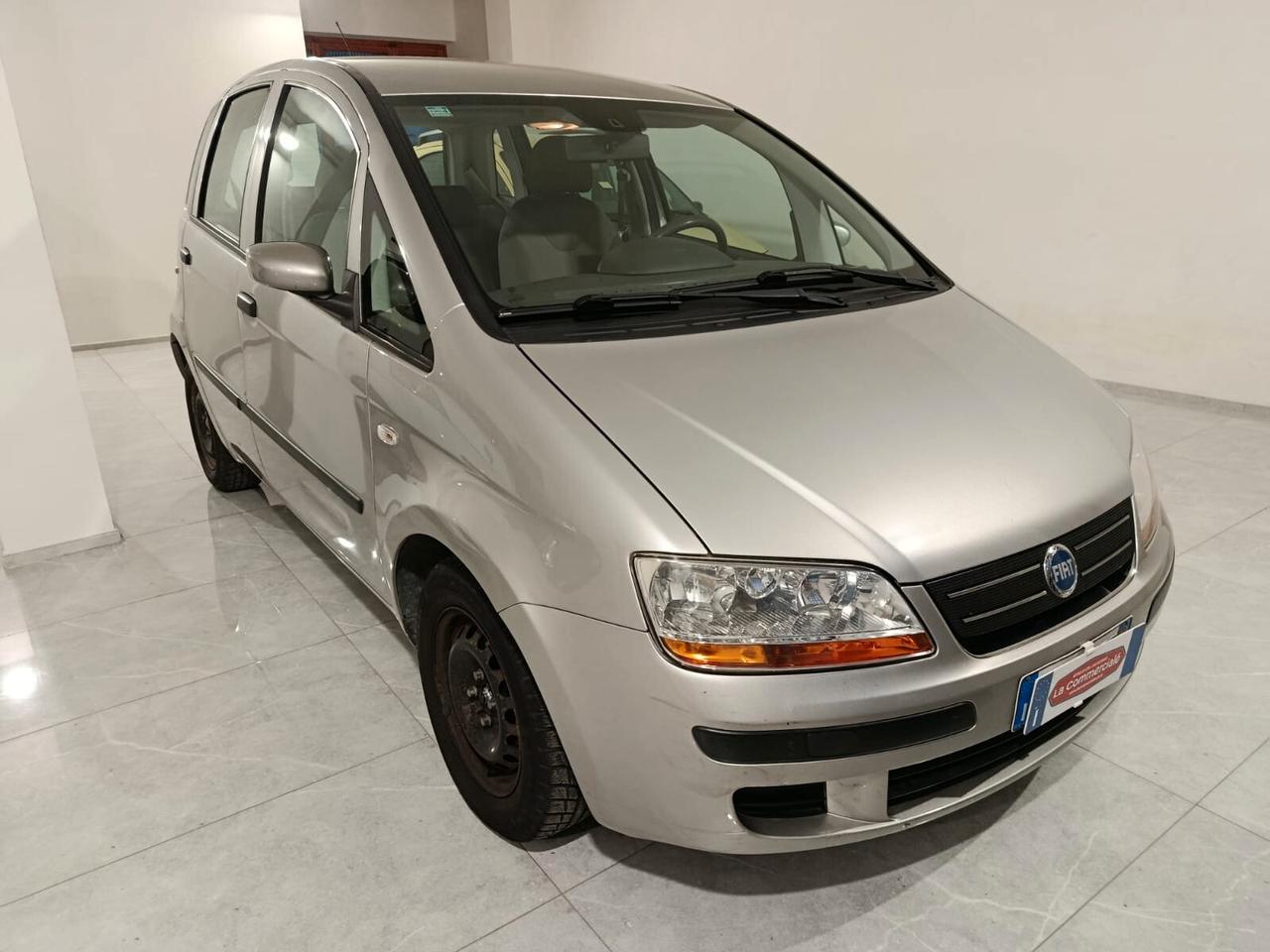 Fiat Idea 1.4 16V Dynamic