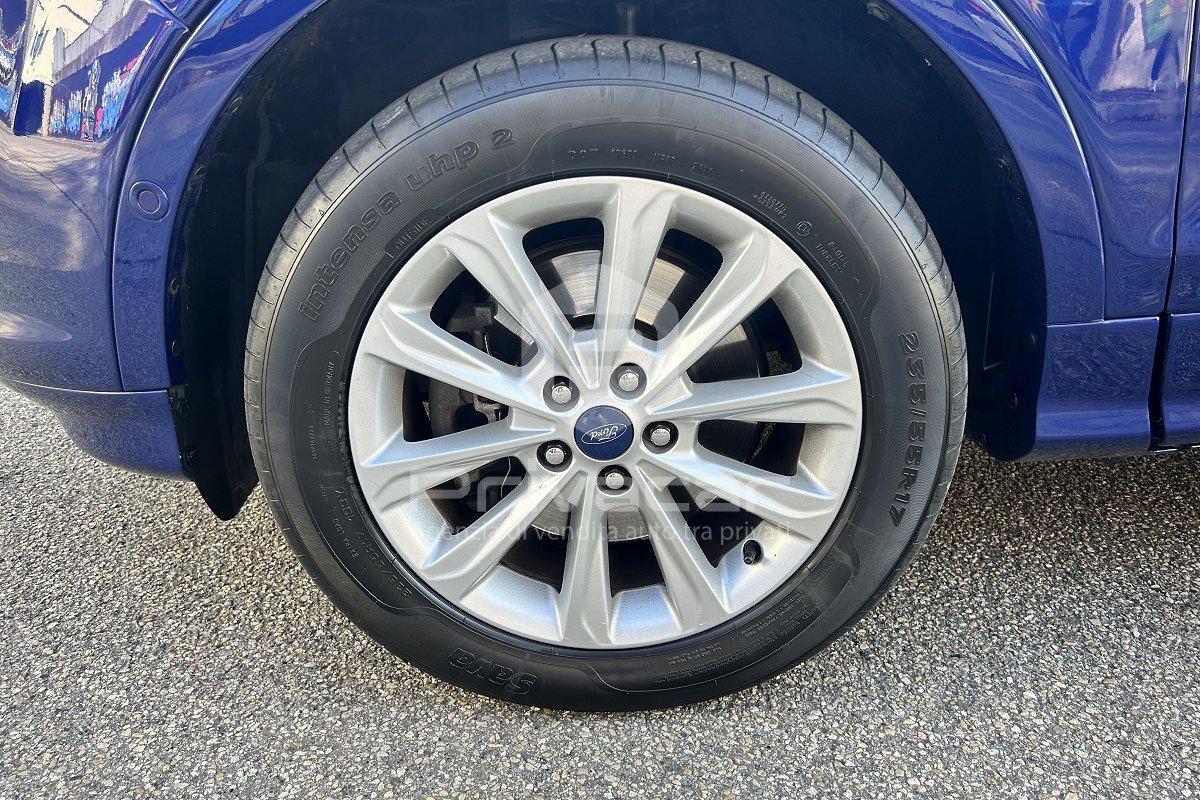 FORD Kuga 2.0 TDCI 150 CV S&S 4WD Powershift Titanium