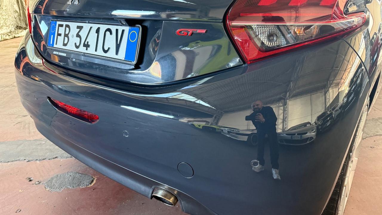 Peugeot 208 Turbo 110 EAT6 GT Line