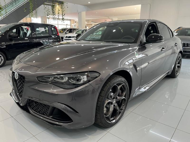 ALFA ROMEO Giulia 2.9 V6 Bi-Turbo AT8 Quadrifoglio