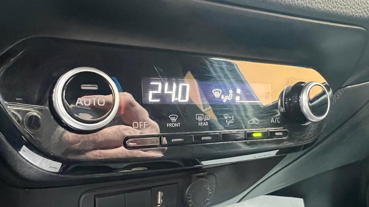 Toyota Aygo X 1.0 VVT-i 72 CV 5 porte Lounge Air S-CVT