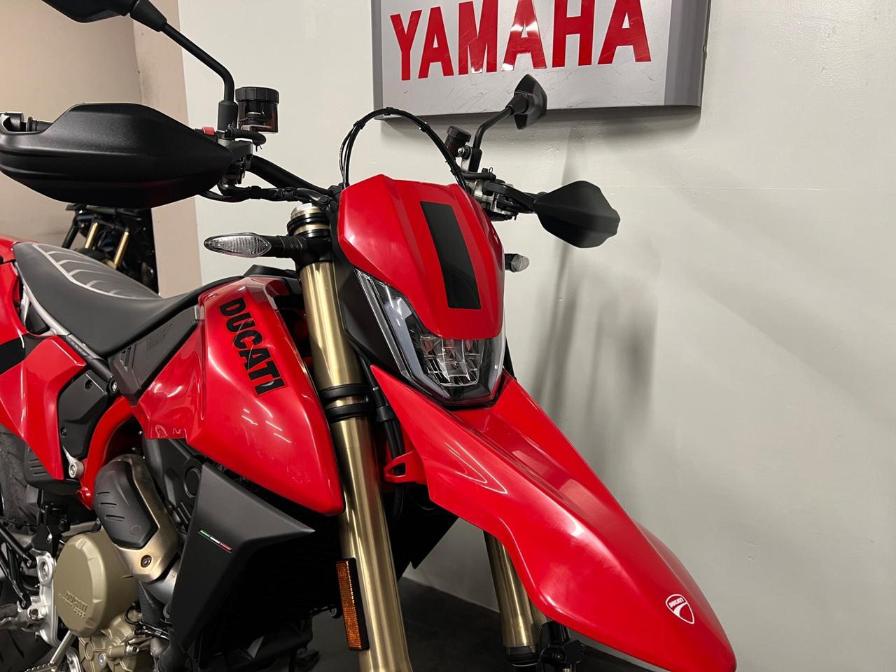 Ducati Hypermotard 698 MONO