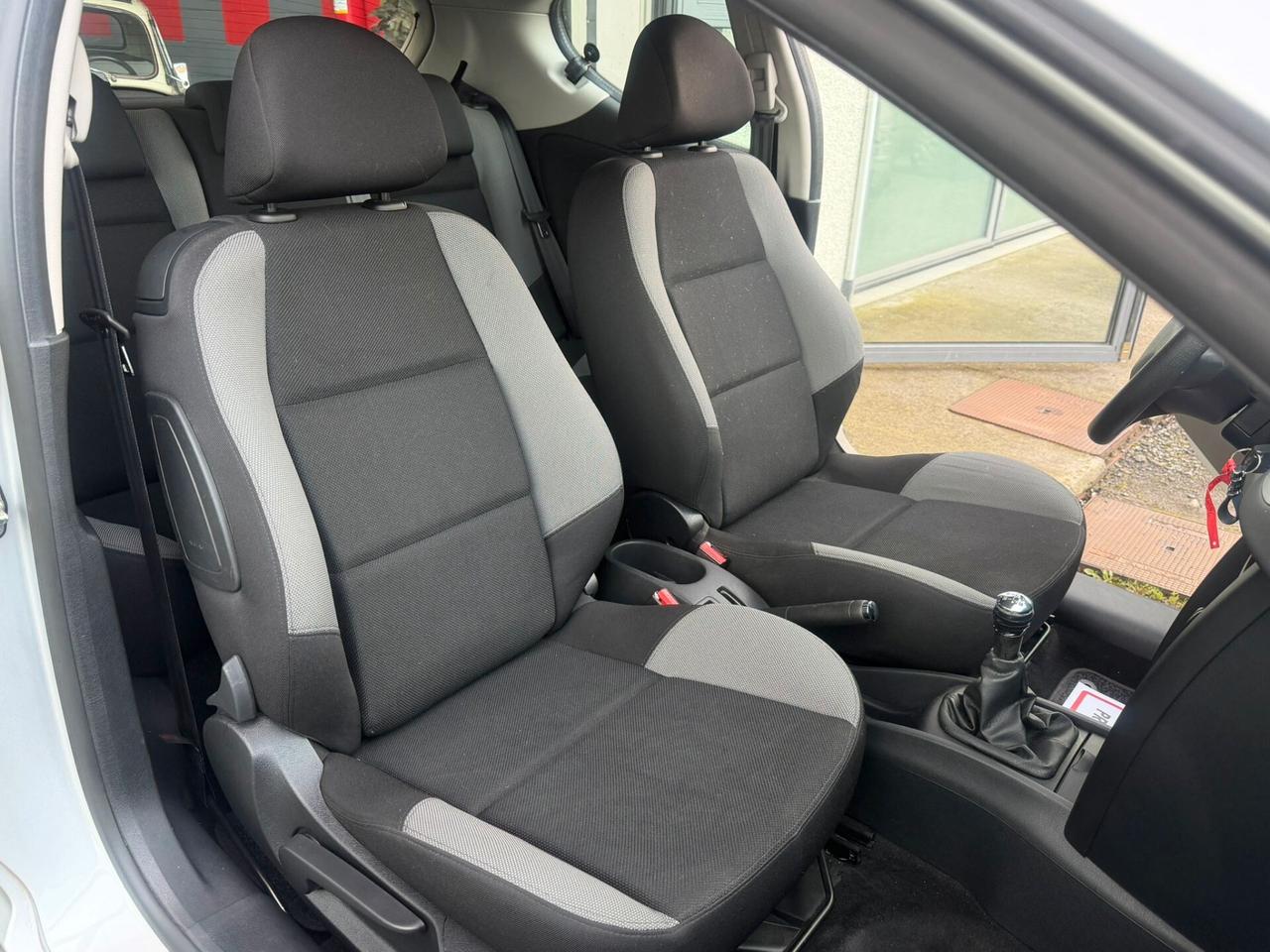 Peugeot 207 1.4 8V 75CV 3p. X Line