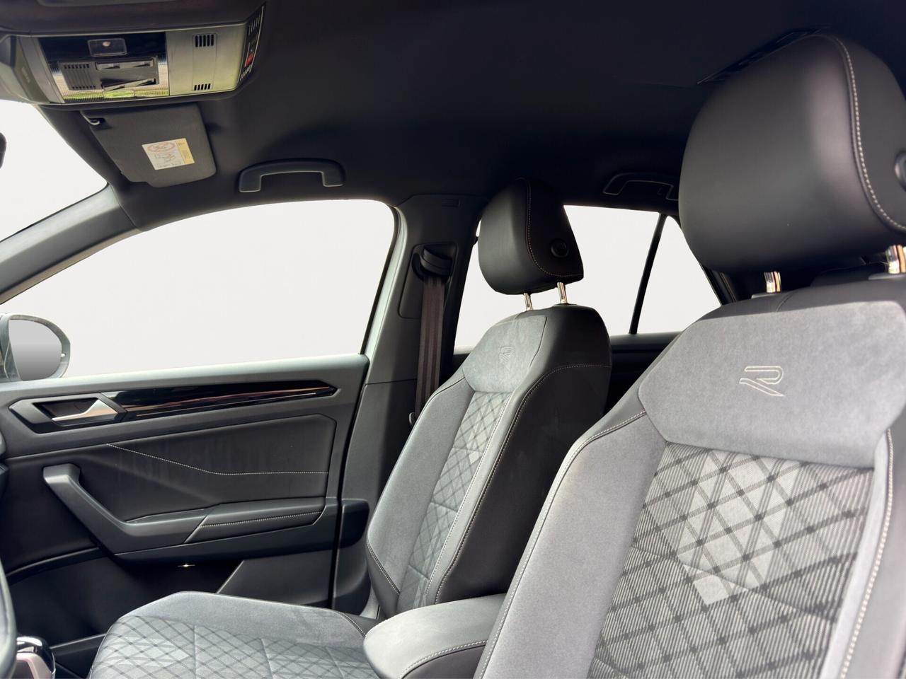 Volkswagen T-Roc 2.0 TDI 150 CV DSG R-Line - 2023