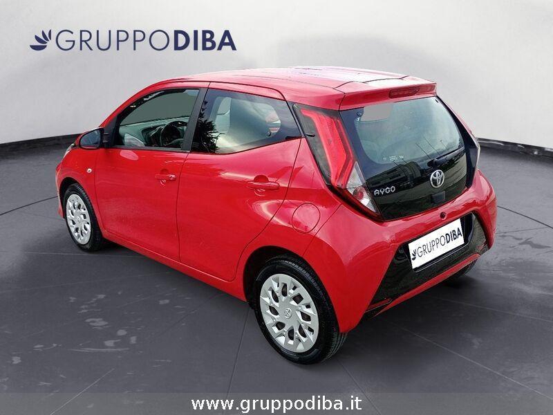 Toyota Aygo II 2018 5p 5p 1.0 x-cool 72cv