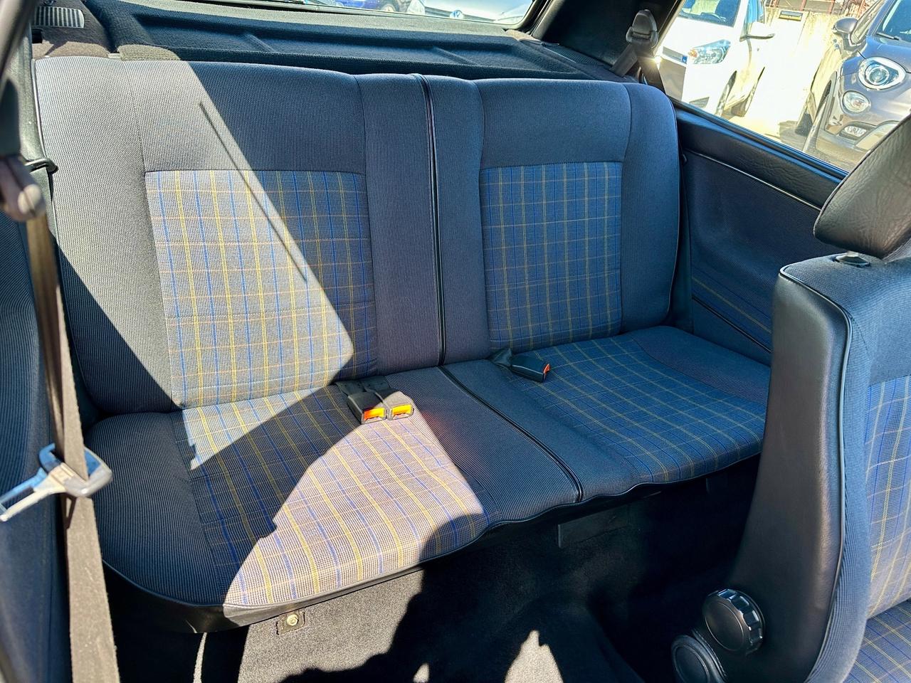 Volkswagen Golf GTI 1800 3 porte 8V
