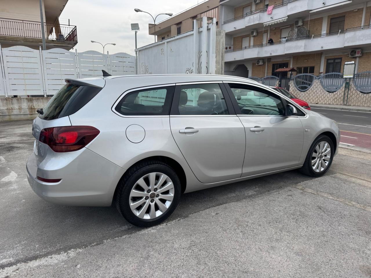 Opel Astra SW 1.7 DIESEL 125CV Sports Tourer Cosmo 2012