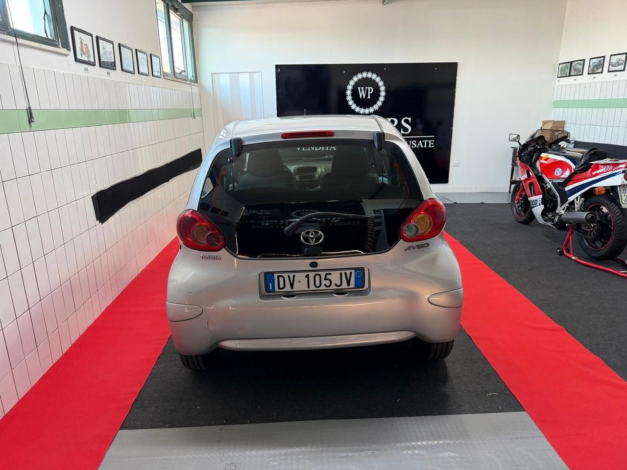 Toyota Aygo 1.0 12V VVT-i 5 porte Sol