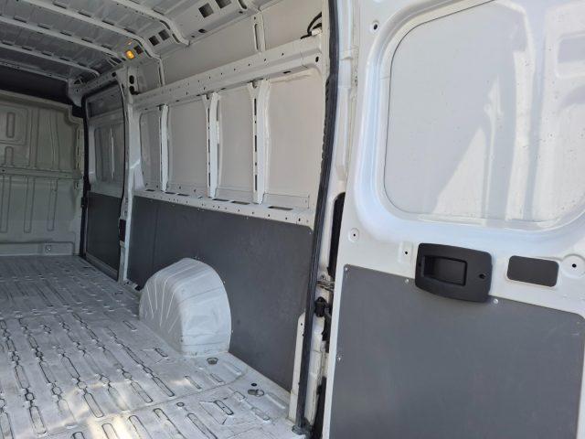 FIAT Ducato 35 2.2 Mjt 180CV XL H2 Furgone Maxi