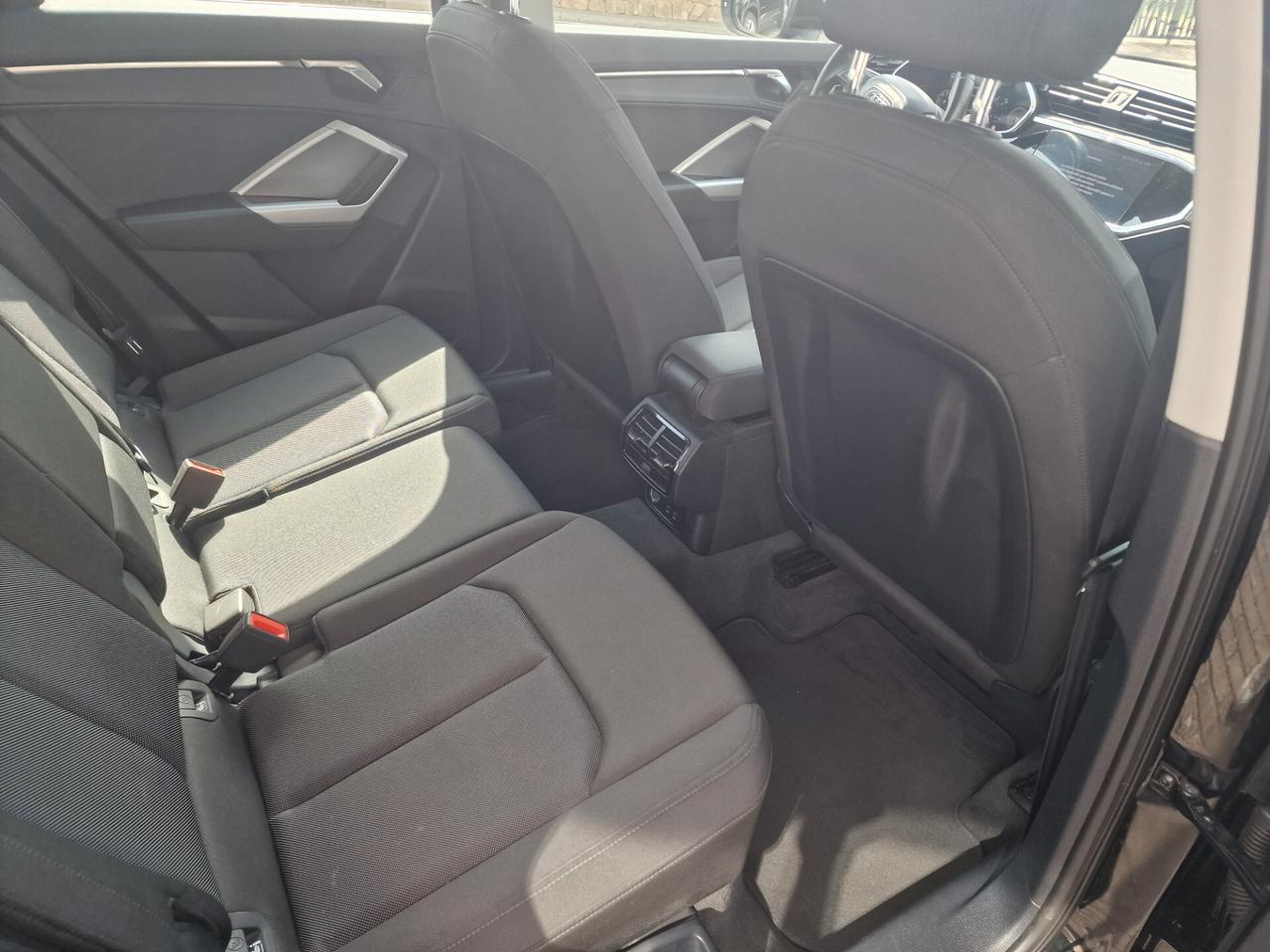 Audi Q3 SPB 35 TDI S tronic line edition