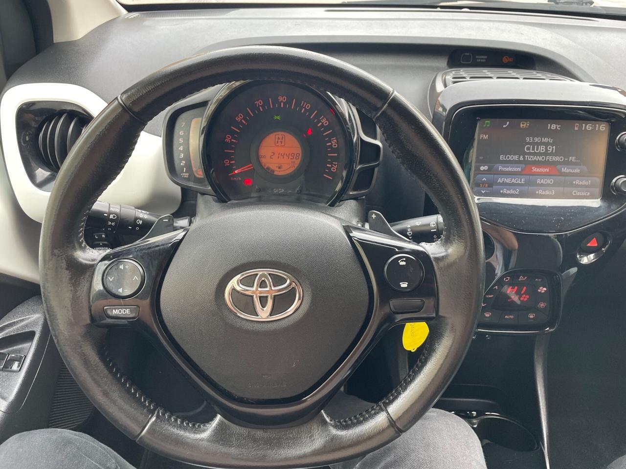 Toyota Aygo 1.0 VVT-i 69 CV 5 porte x-wave MMT