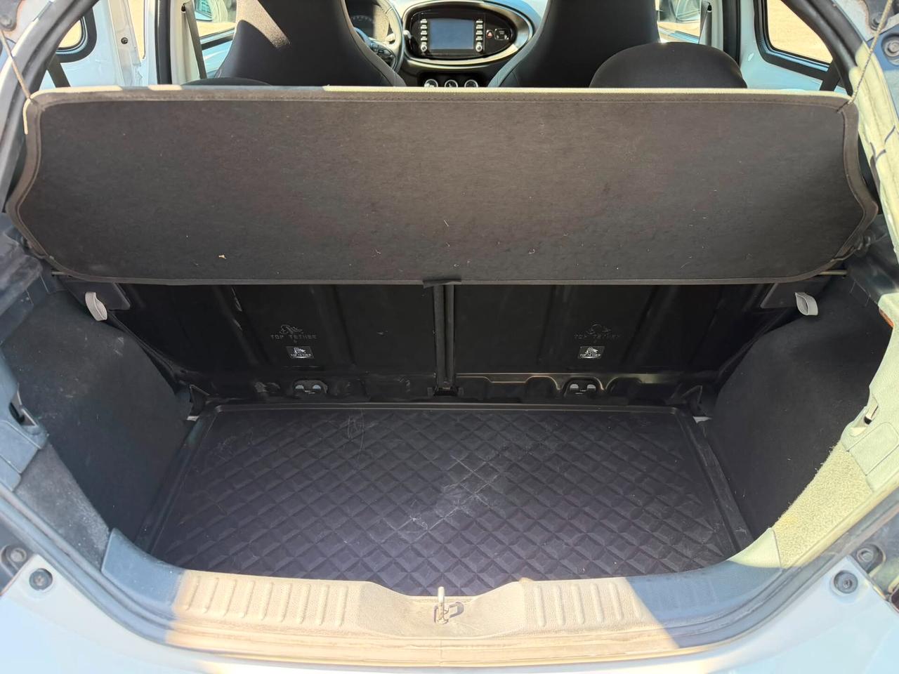 Toyota Aygo X 1.0 VVT-i 72 CV 5 porte Lounge Air