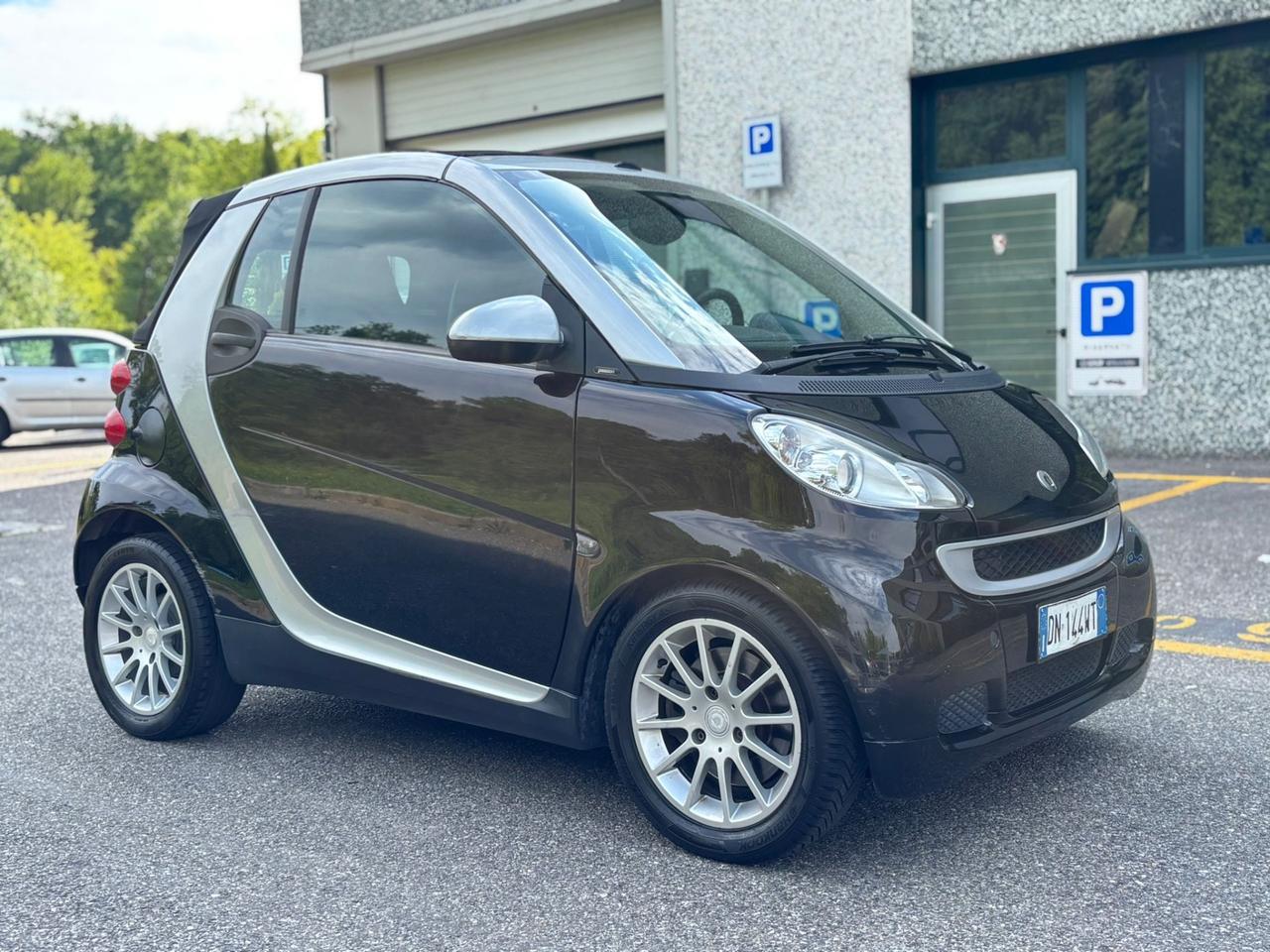 Smart ForTwo 1000 52 kW cabrio passion