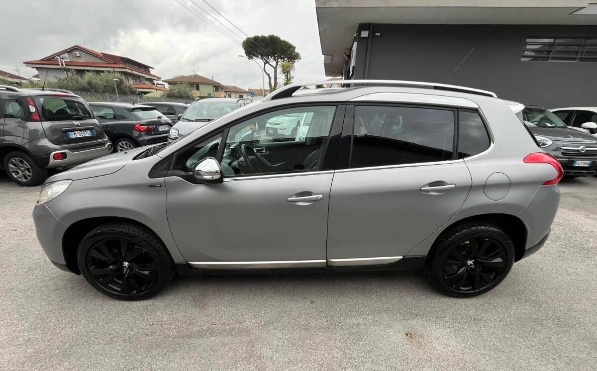 Peugeot 2008 1.6 bluehdi Black Matt 100cv
