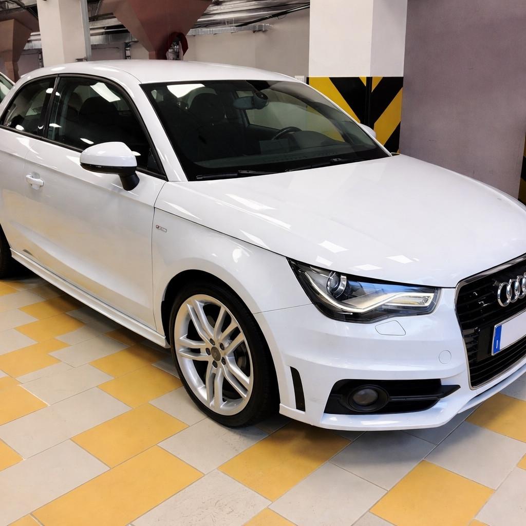 Audi A1 1.6 TDI S line edition plus