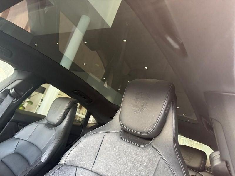 Porsche Taycan Taycan 4S 435 cv