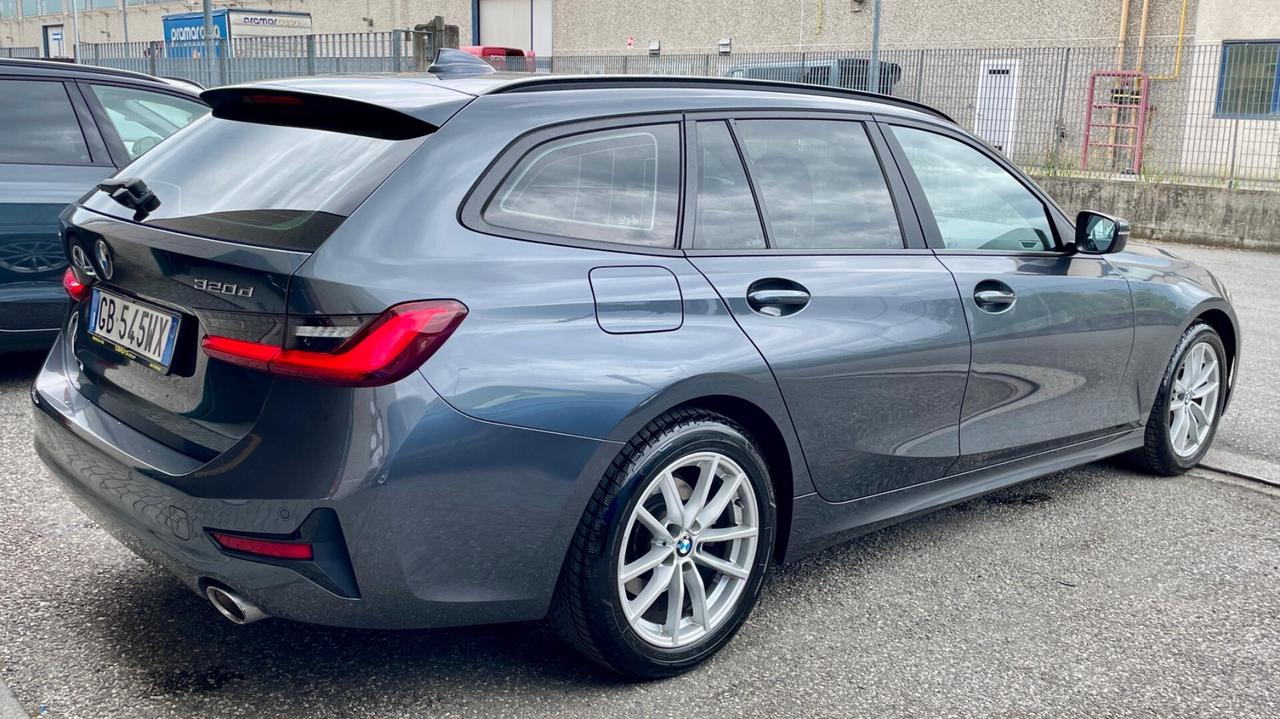 Bmw 320d Xdrive Touring Advantage LED