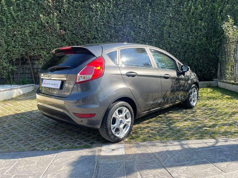 Ford Fiesta 1.4 GPL Titanium - NEOPATENTATI