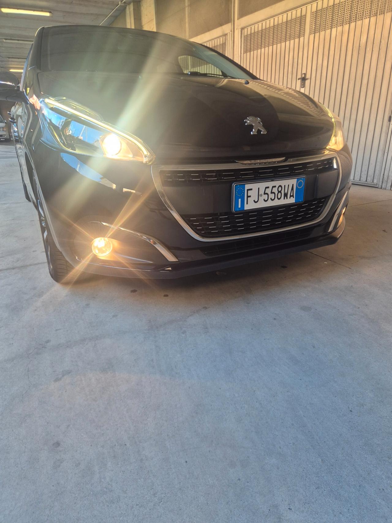 PEUGEOT 208 ALLURE 1.2 BENZINA EURO 6B
