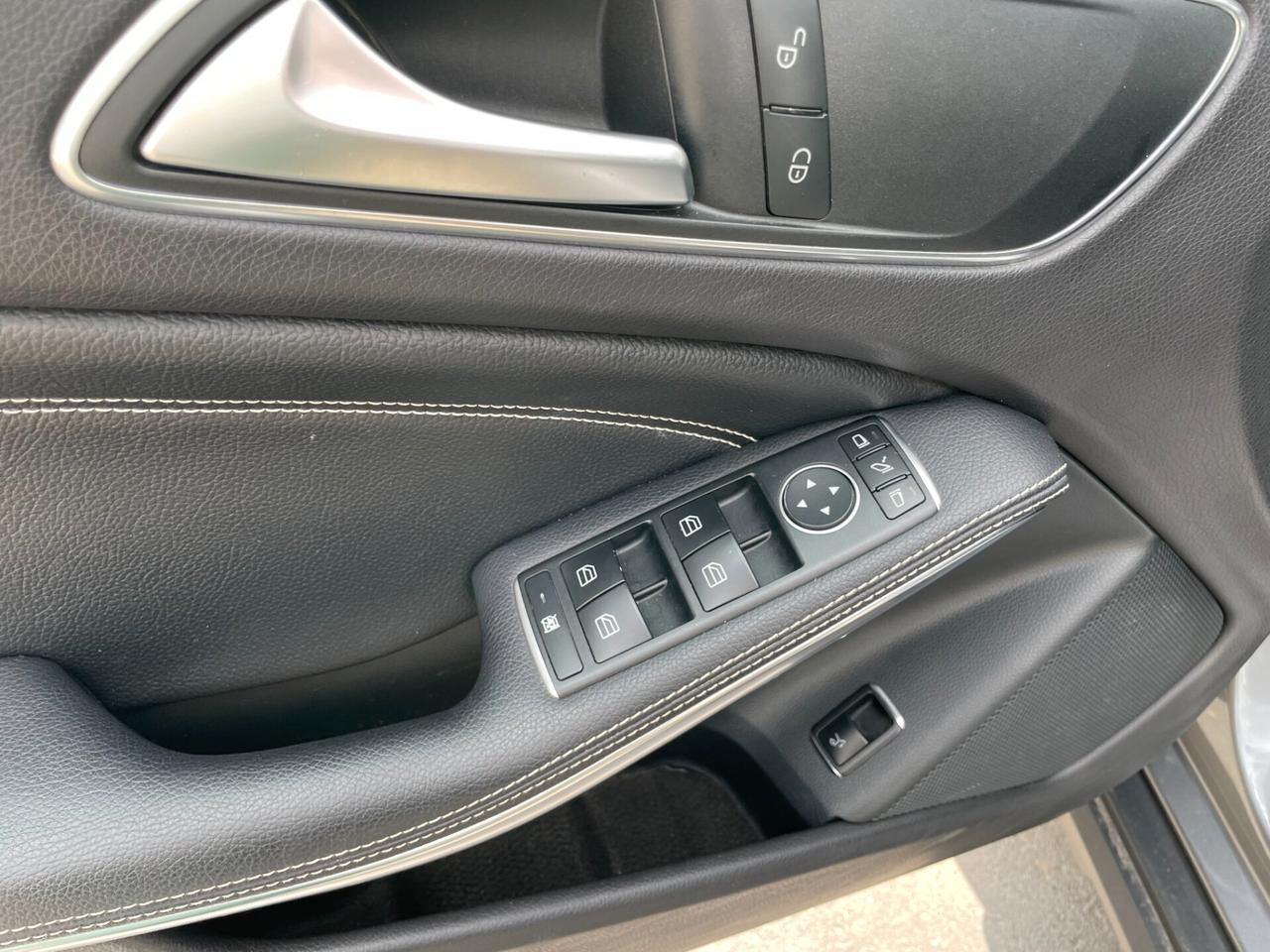Mercedes-benz GLA 200 d Automatic Premium