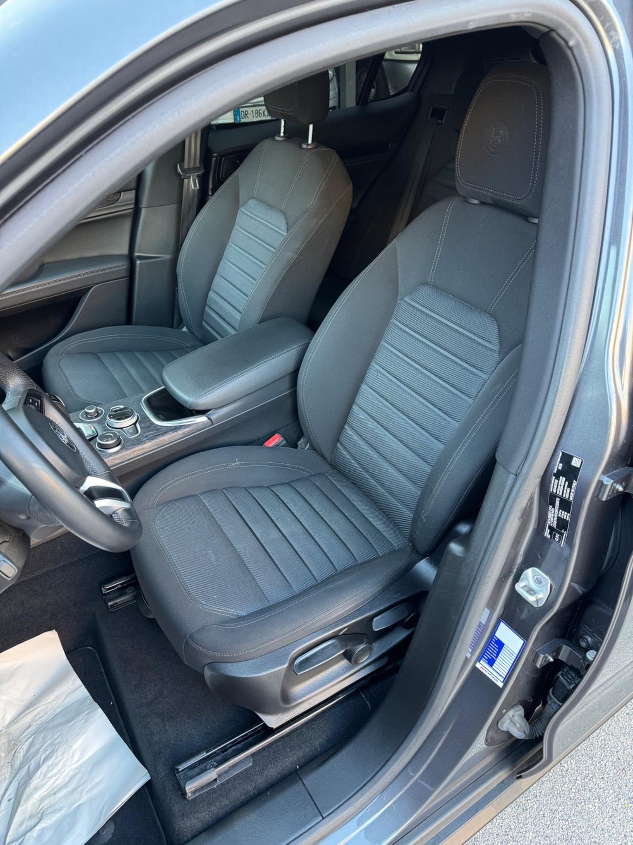 Alfa Romeo Stelvio 2.2 Turbodiesel 190 CV AT8 Q4 Ti