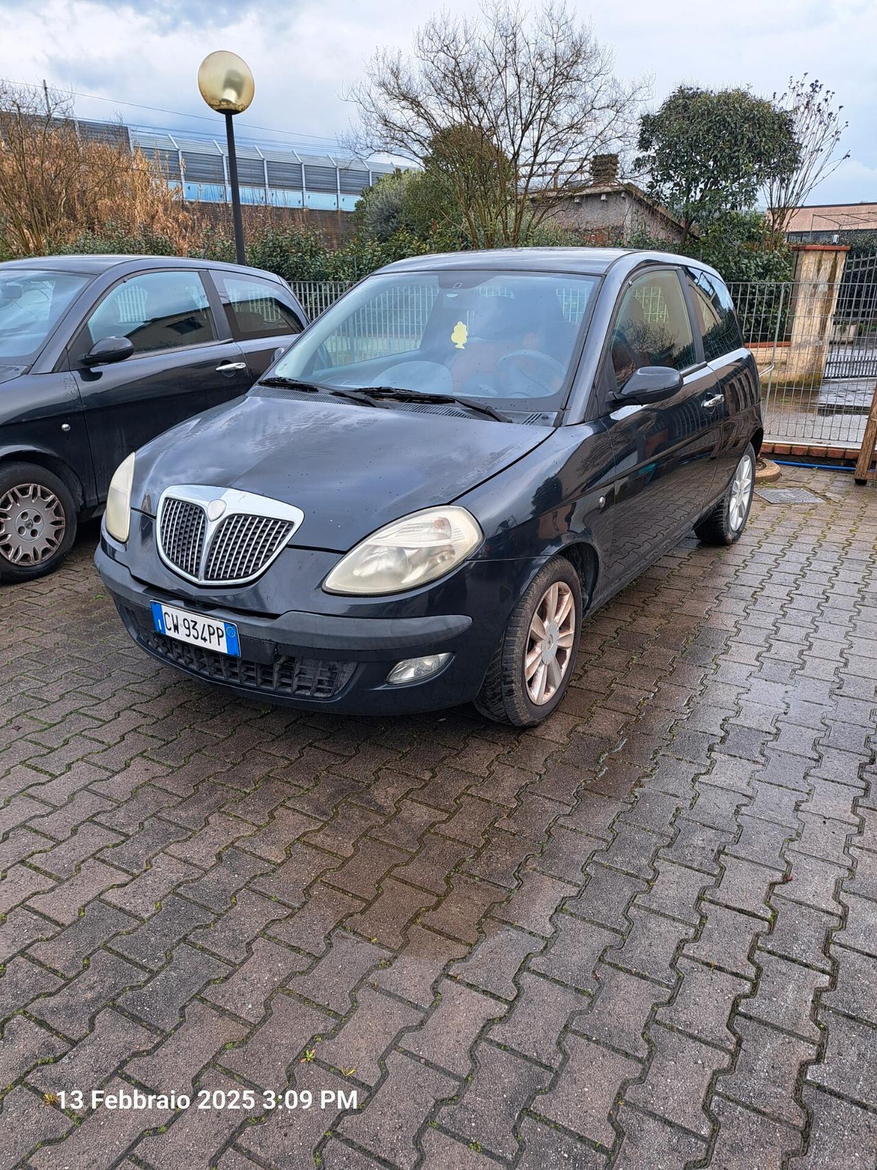 Lancia Ypsilon 1.2 Argento