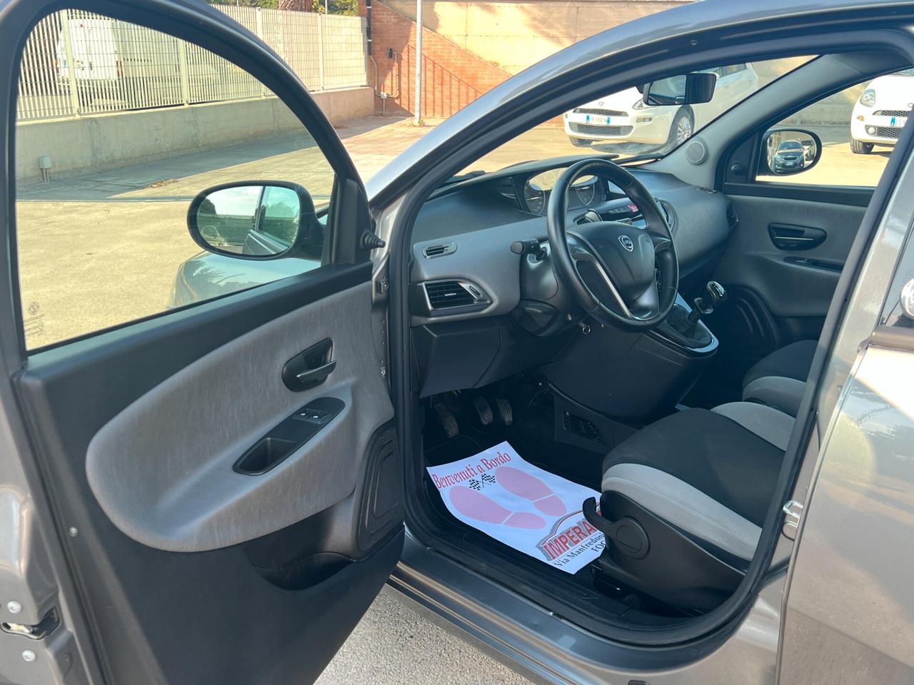 Lancia Ypsilon 1.2 GPL Ecochic Silver TAGLIANDO E GARANZIA