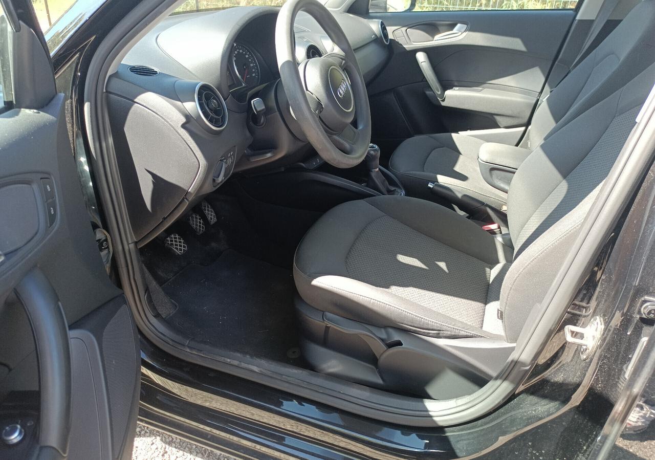 Audi A1 I 2015 SportbackSportback 1.4 tdi