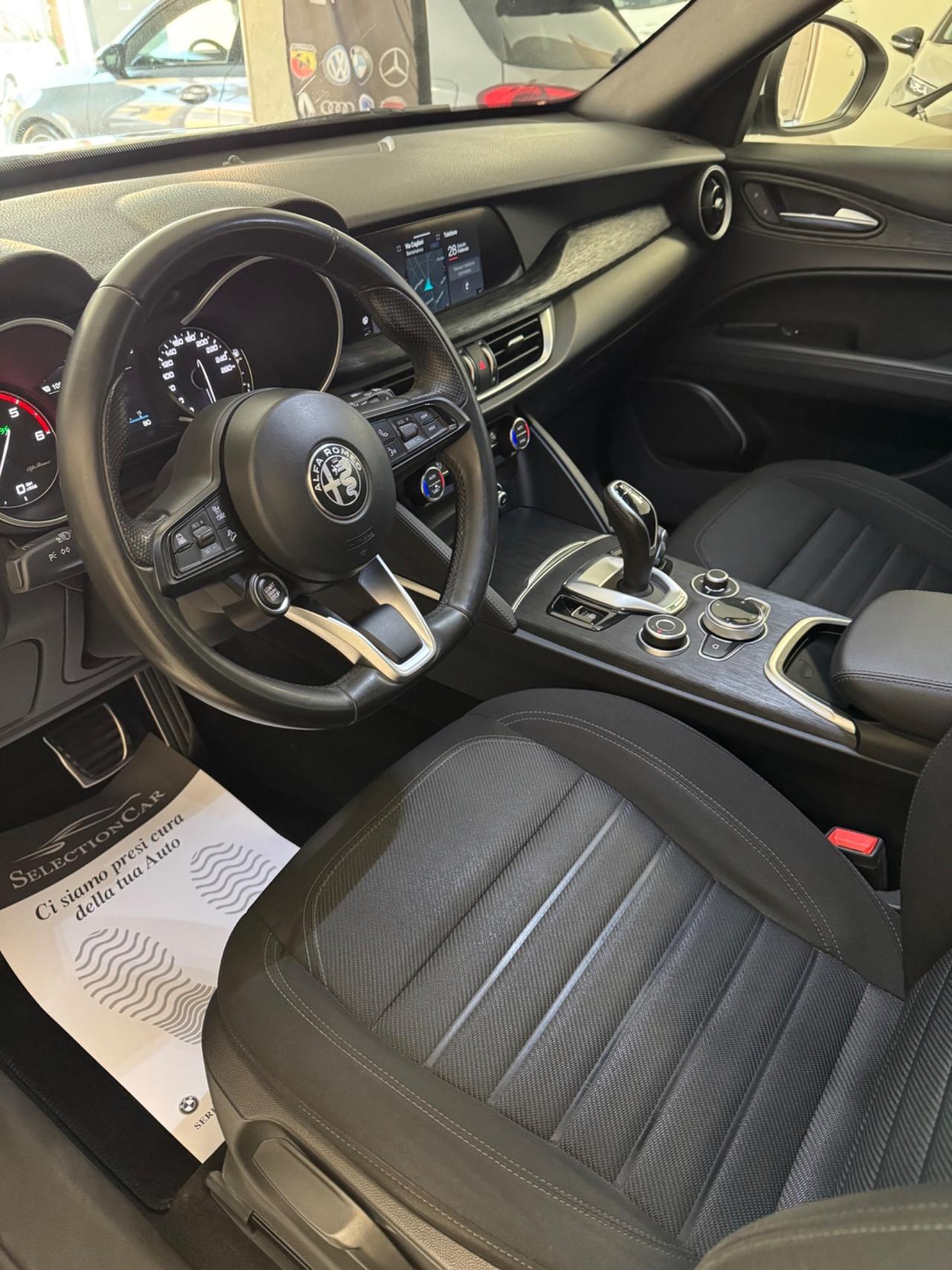 Alfa Romeo Stelvio 2.2 Turbodiesel 190 CV AT8 Q4 Business