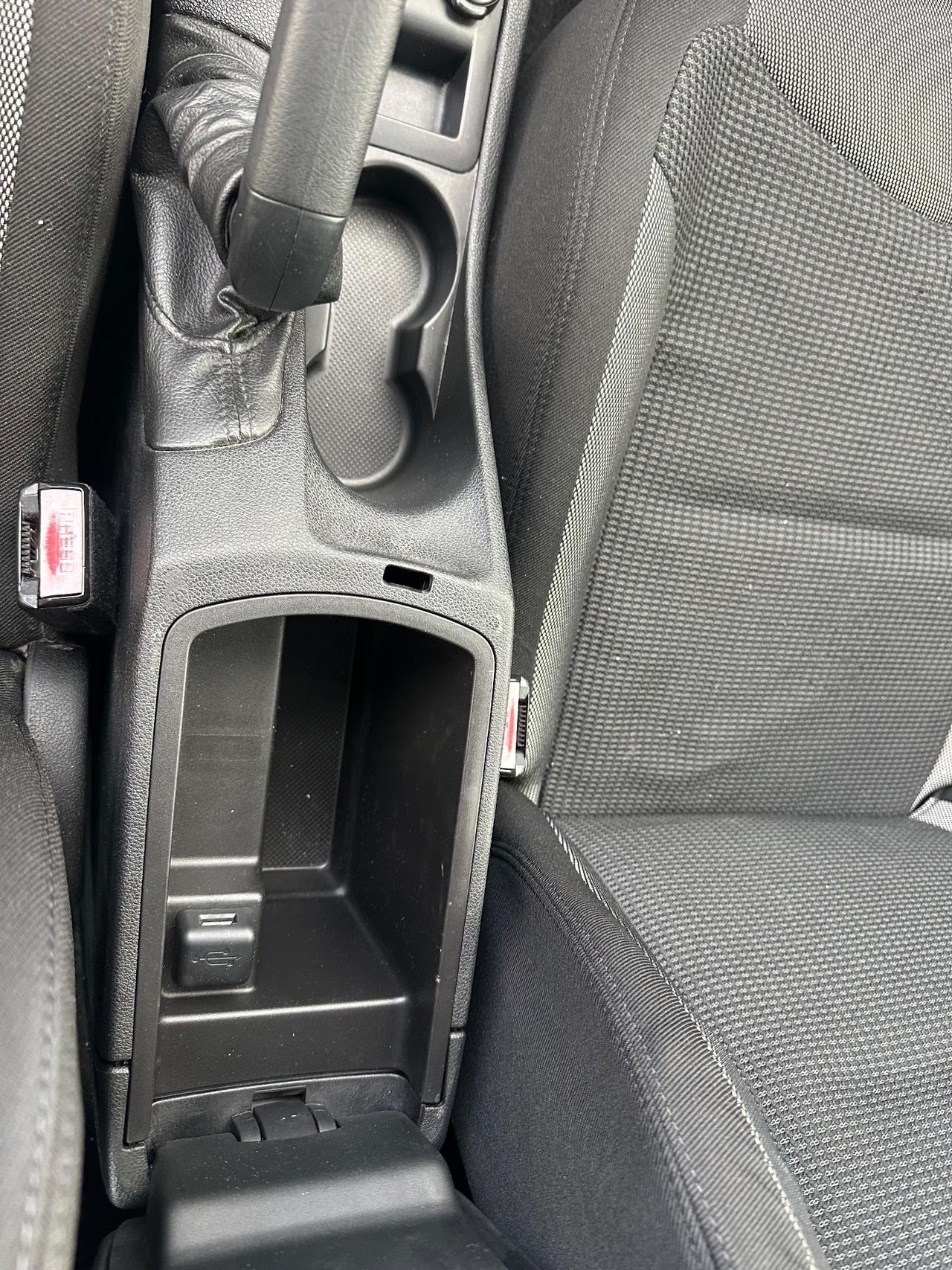 Peugeot 308 1.6 8V e-HDi 112CV Stop&Start 5p. Business