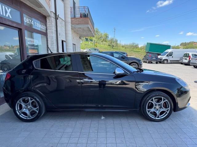 Alfa Romeo Giulietta 2.0 Jtdm-2 Distinctive 140cv