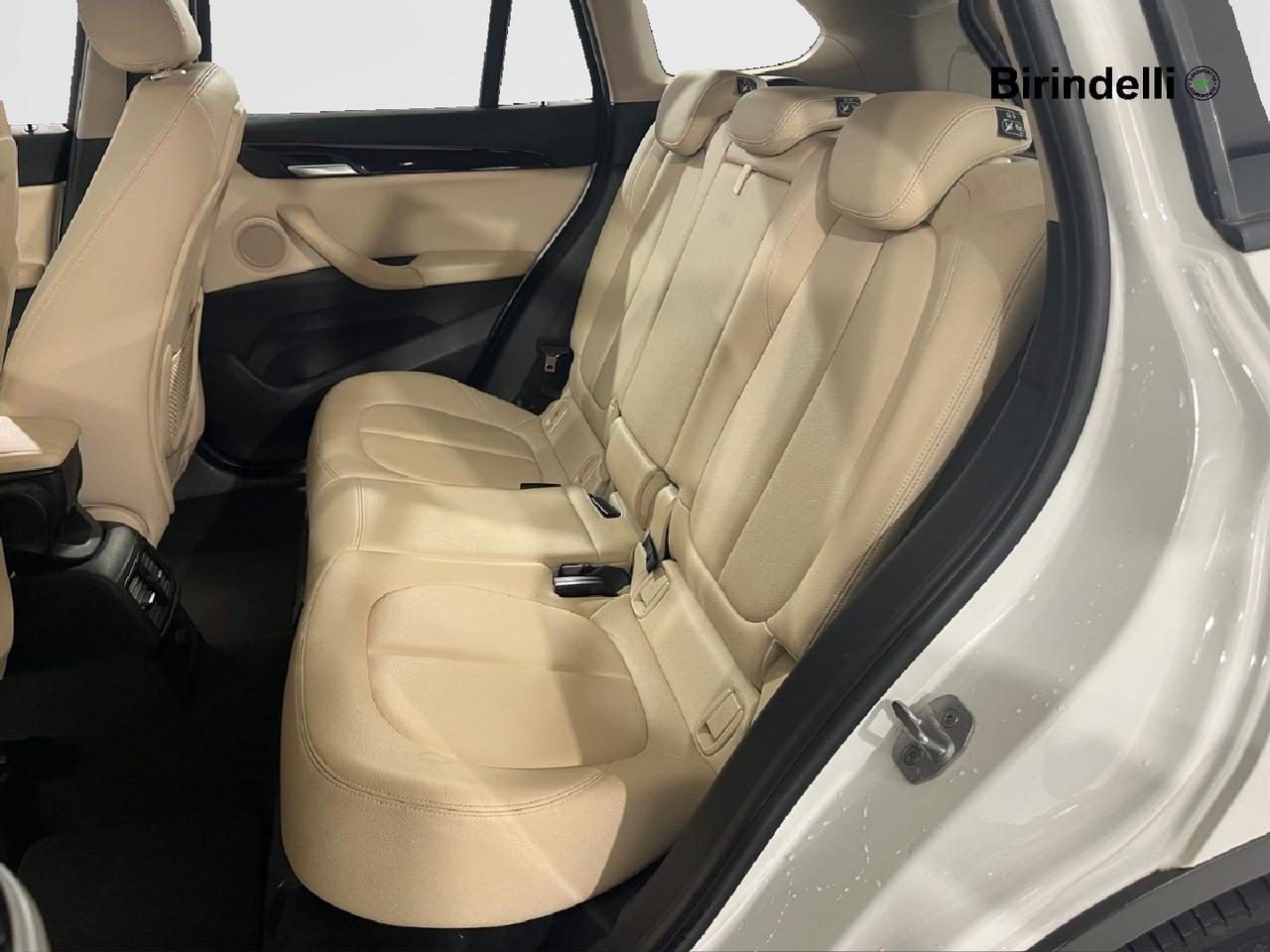 BMW X1 (F48) - X1 sDrive16d xLine