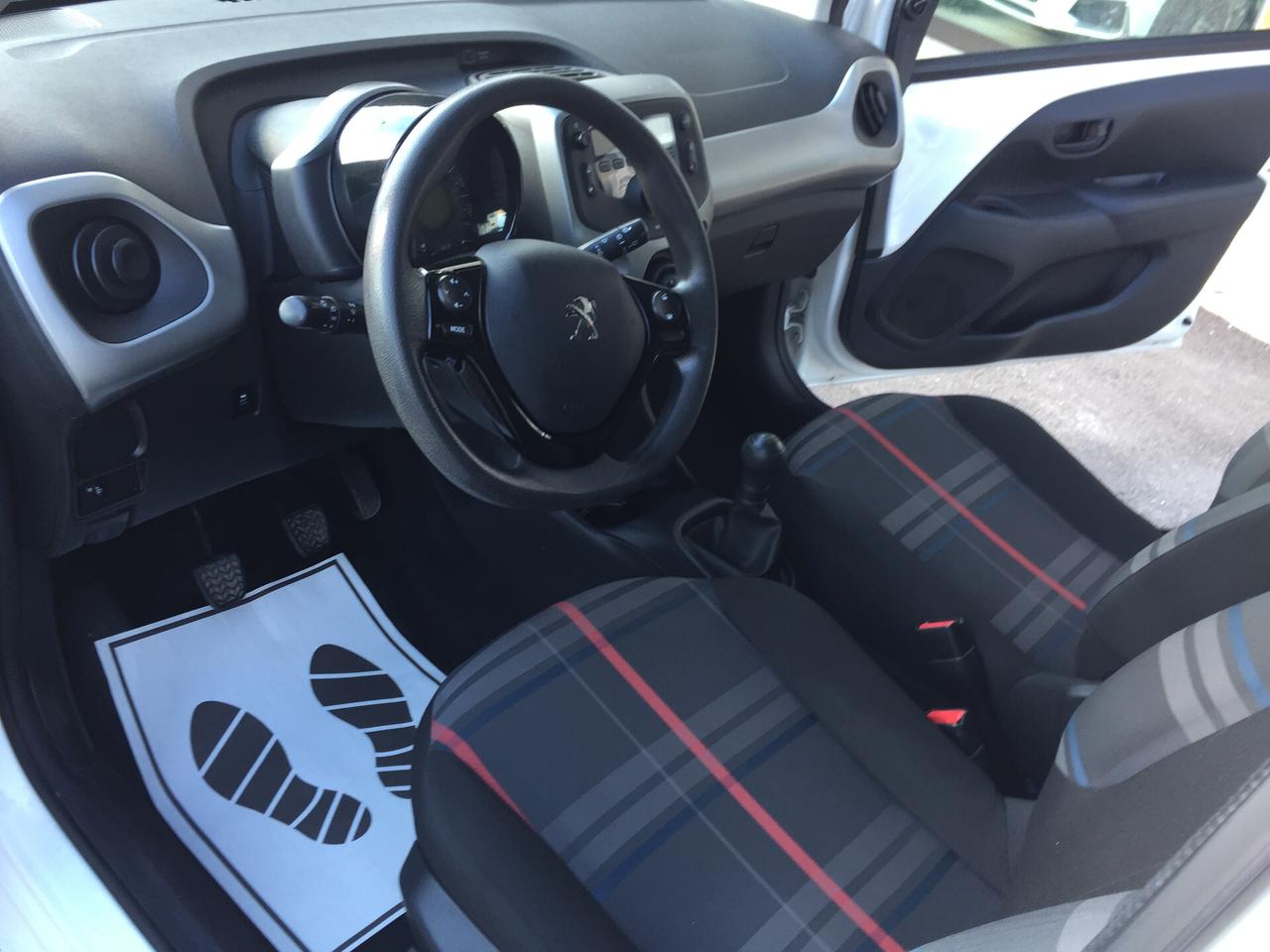 Peugeot 108 VTi 68 5 porte Active X NEOPATENTATI