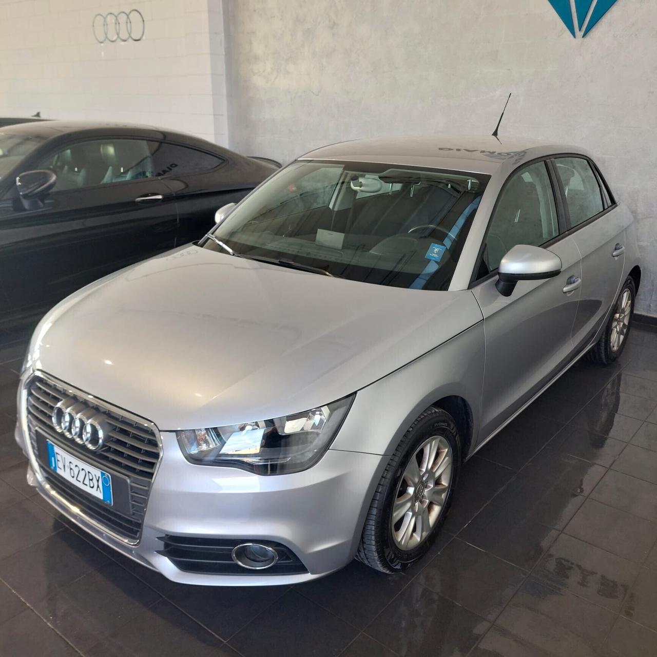 Audi A1 1.2 TFSI S line edition plus