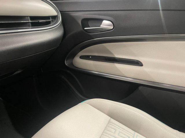 FIAT 600 1.2 Hybrid 110 CV DCT MHEV La Prima